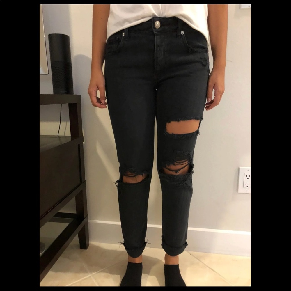 Black Ripped American Eagle Jeans